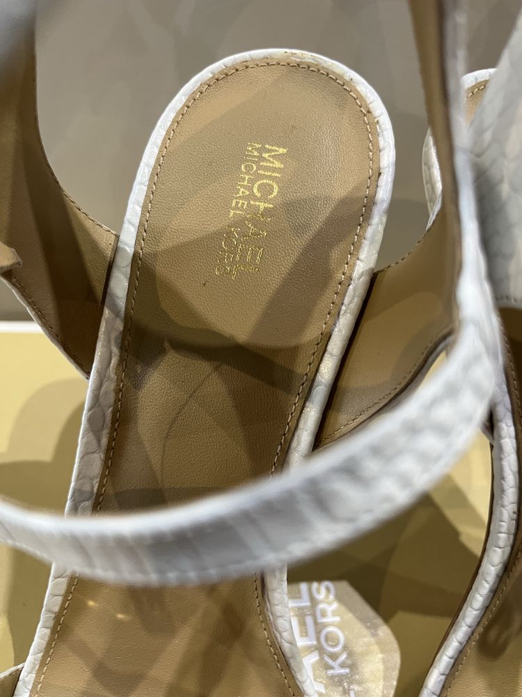 Оригинални сандали Michael Kors