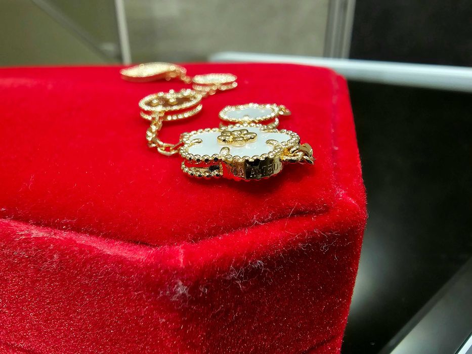 Van Cleef & Arpels VCA Rose Gold 5 Motifs Lucky Spring Дамска Гривна