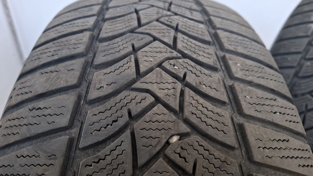215 60 16 Dunlop Winter Sport 5