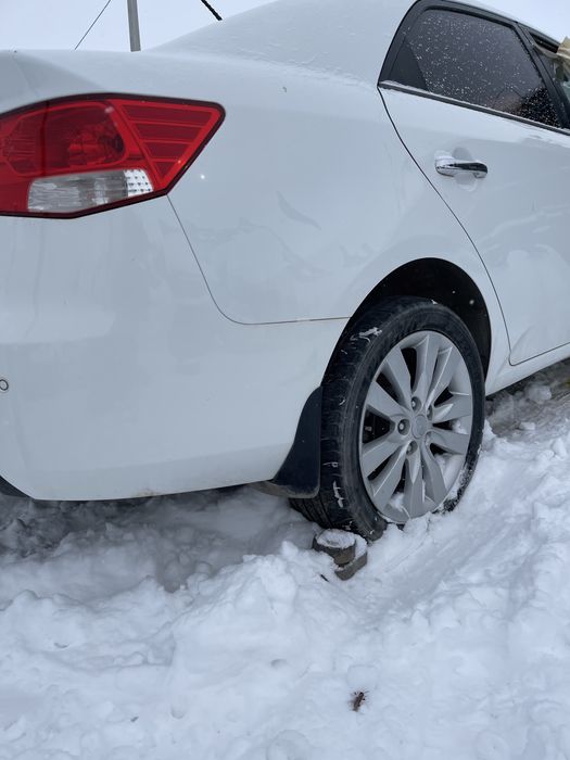 Кия серато Разбор по запчастям Авторазбор