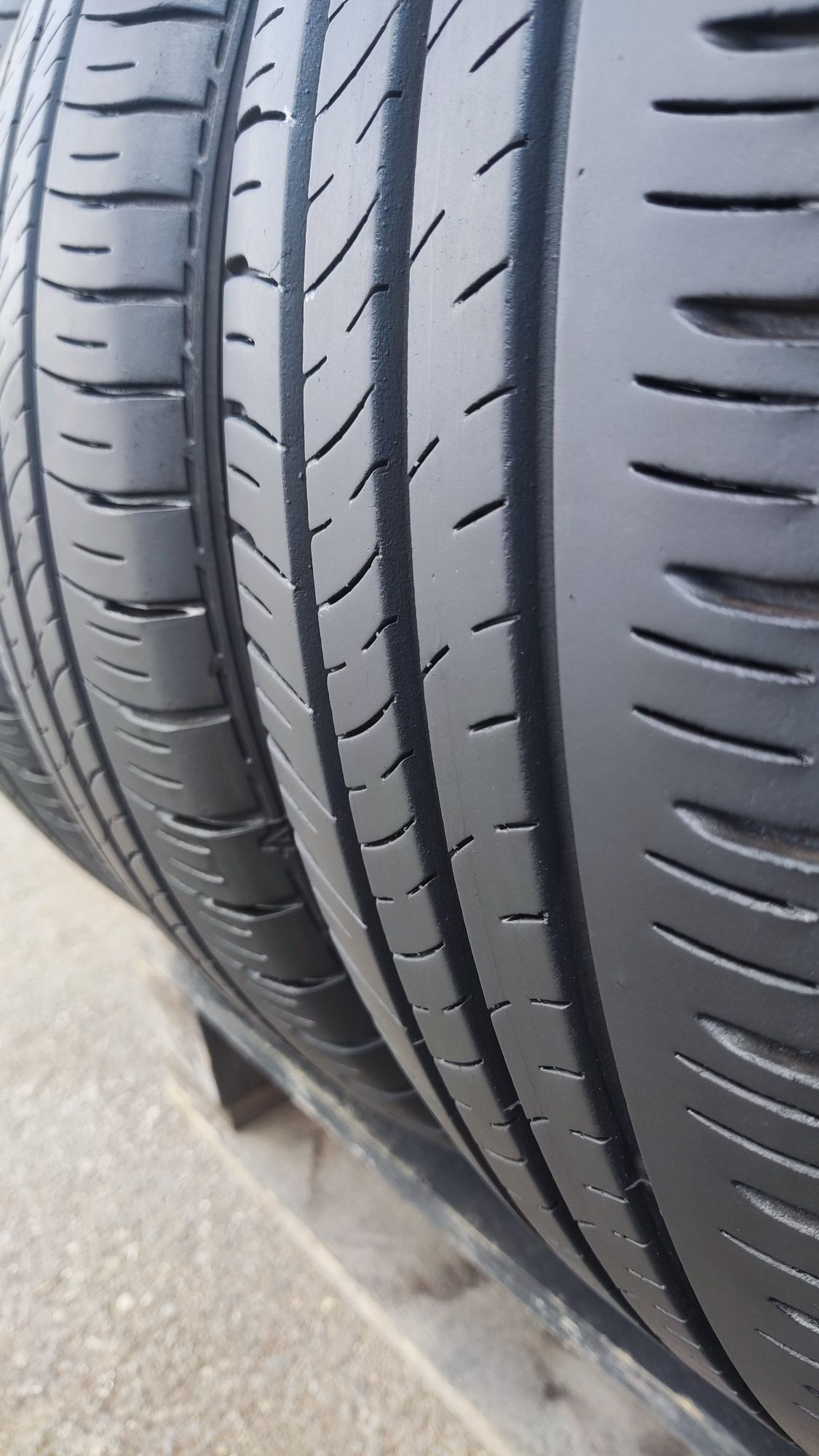 4бр. летни гуми 185/60/16 Dunlop Enasave EC300+
дот20
7мм
Много добро