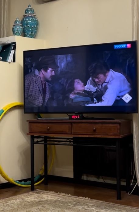 Тумба под TV, тумба малая и многое в гостинную