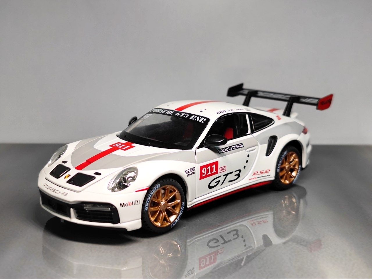 Porsche 911 GT3 RSR металлическая машинка масштабная модель - Доставка