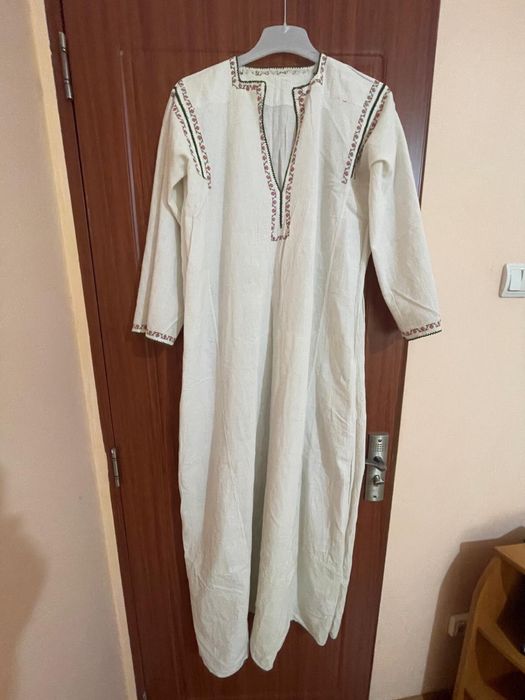 Vând piese costume populare