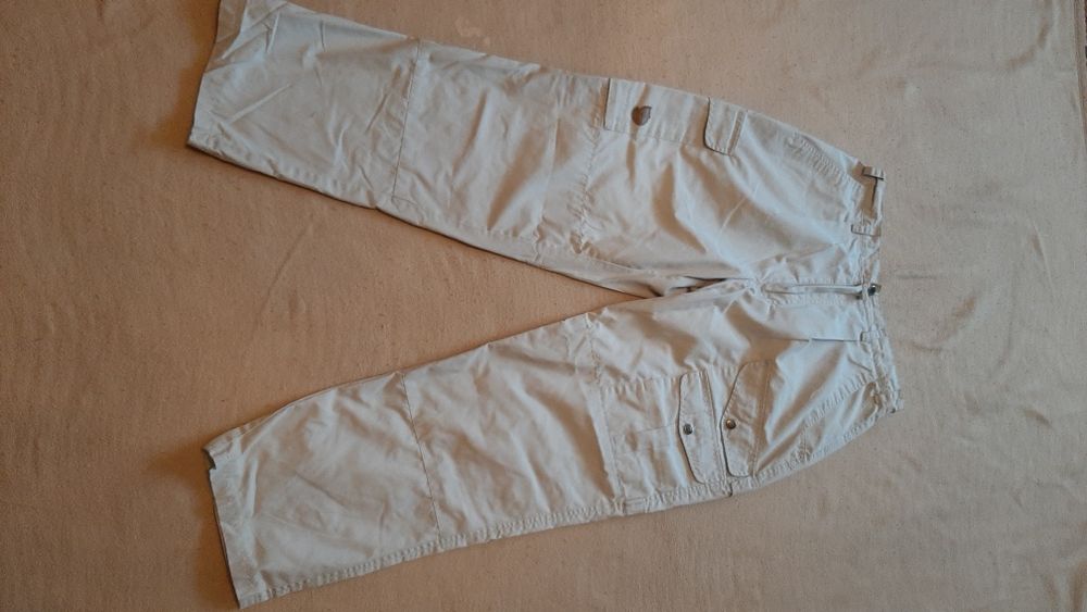 Pantaloni FijallRaven marimea 40
