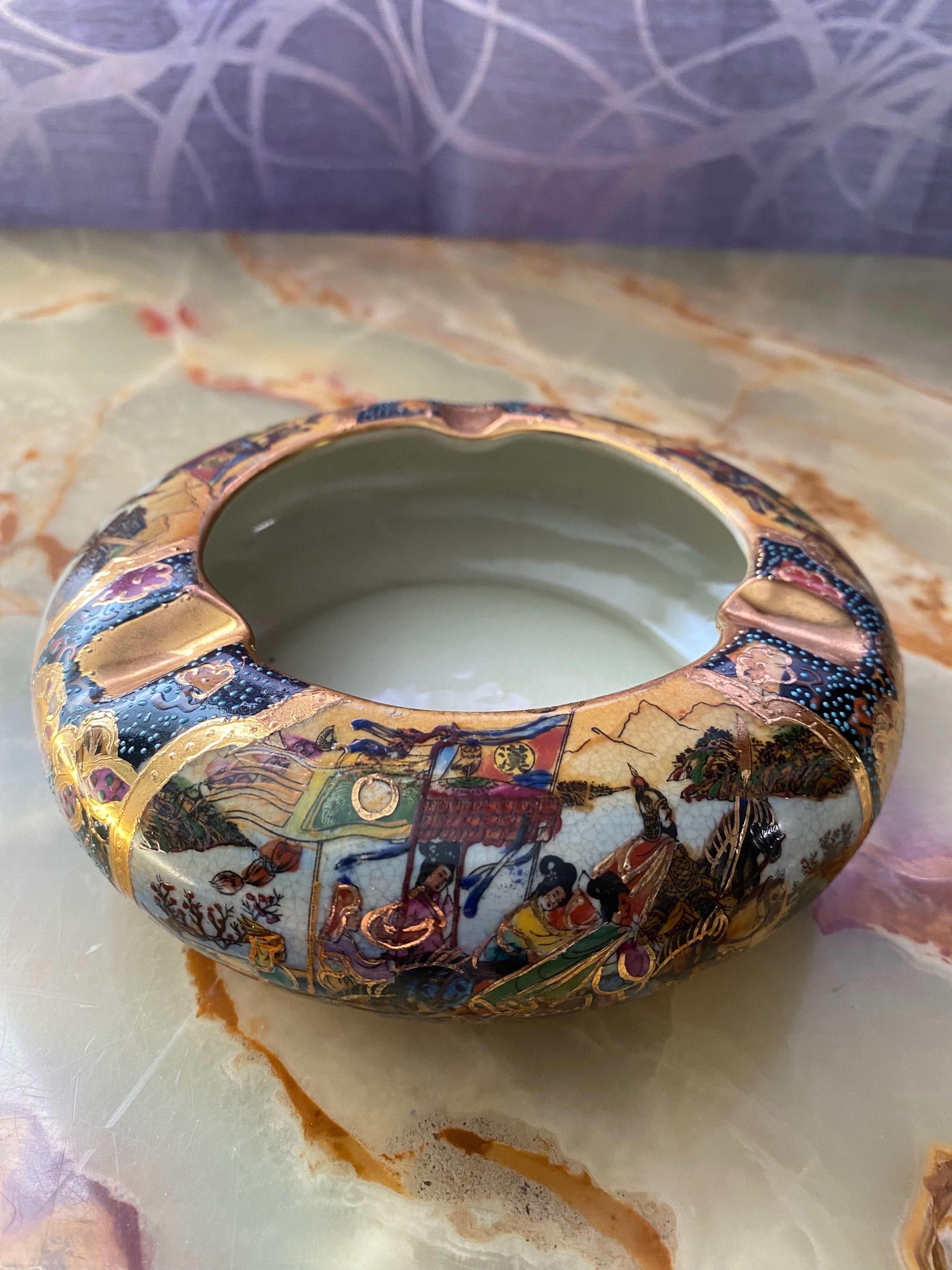 Голям пепелник Японски порцелан SATSUMA