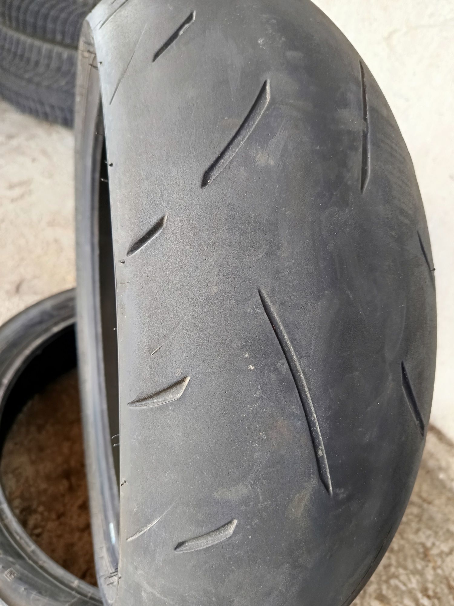 Мото гума 190 50ZR 17 DUNLOP Дот 1922
