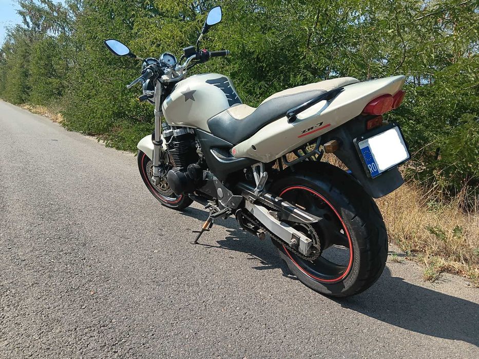 Vand Kawasaki Zr-7