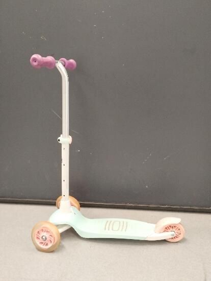 Trotinetă B1 500 alb-verde - produs resigilat - (SecondHand) Decathlon