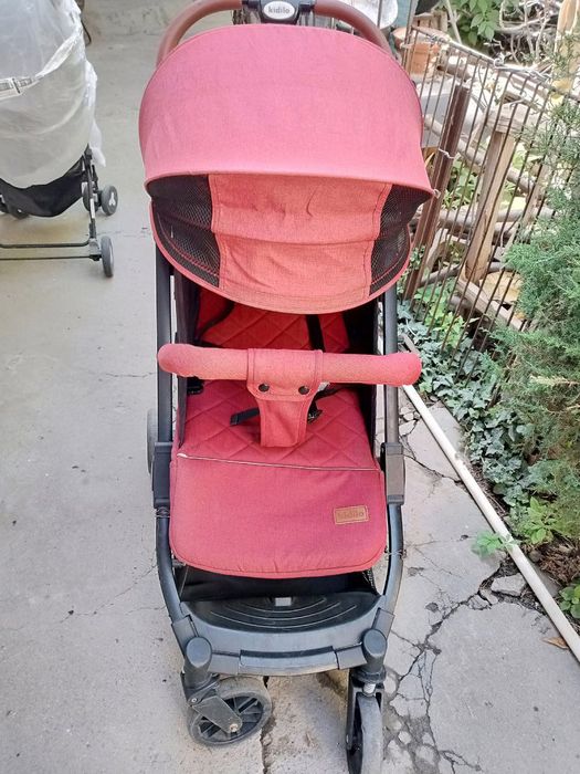 Коляска прогулочная