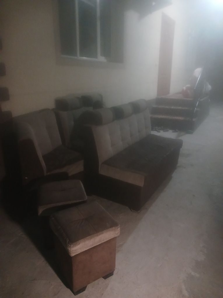 Oshxona mebili xolati  yaxshi