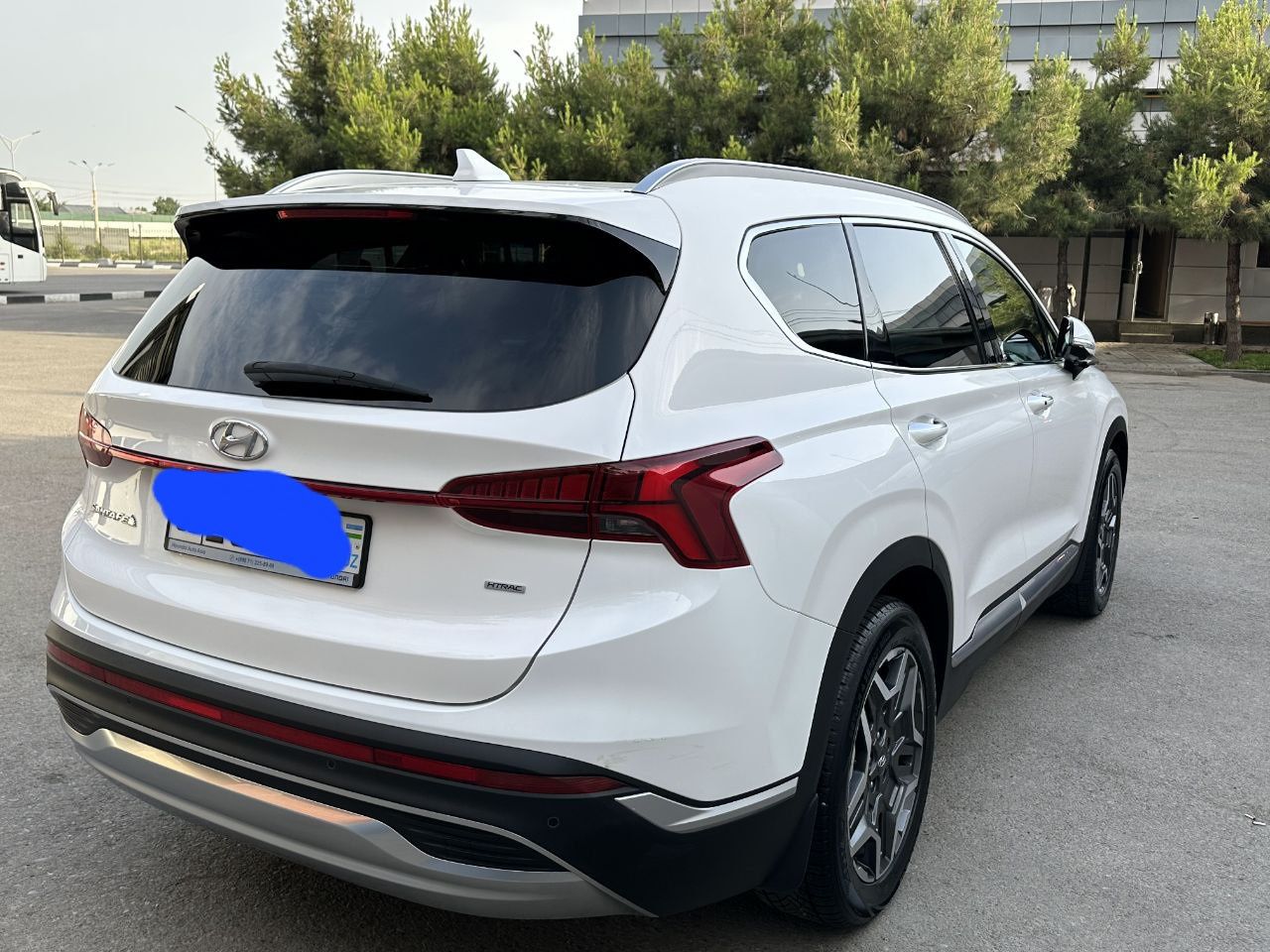 Продаю Hyundai Santa-Fe 2,5 Full 2021 год