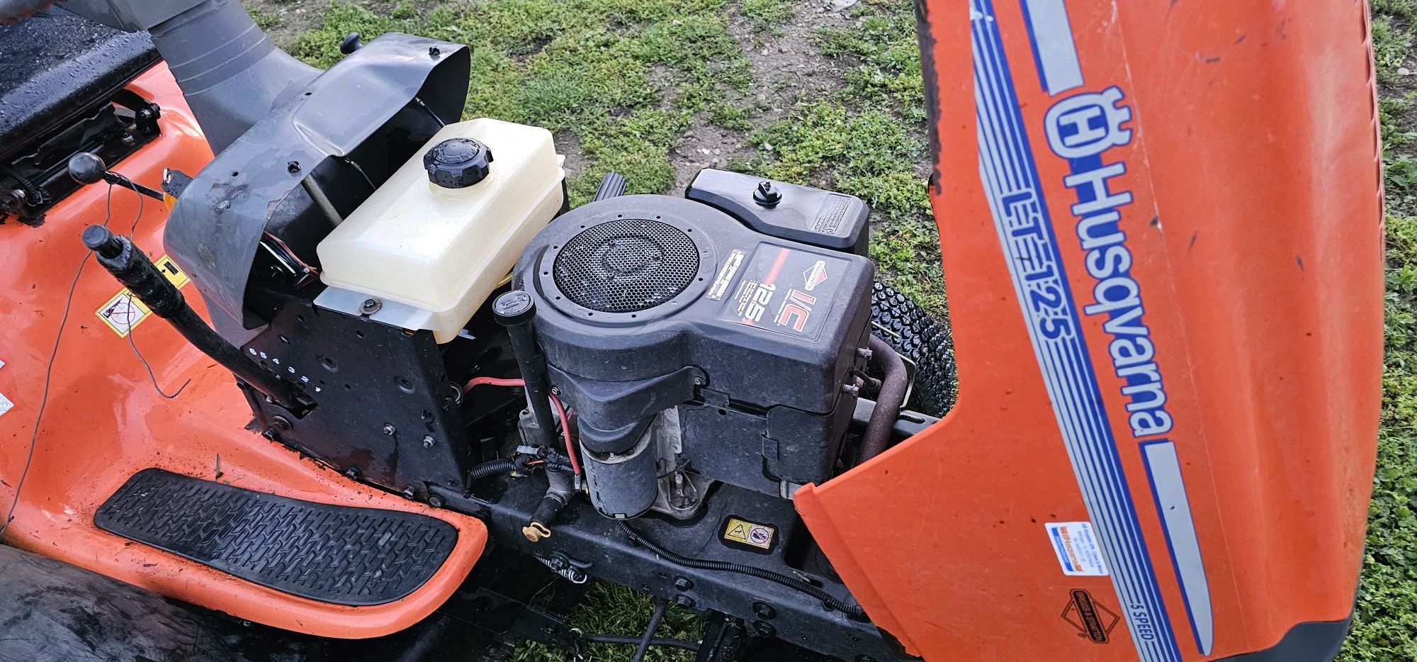 Тракторна косачка Хускварна  Lt 125