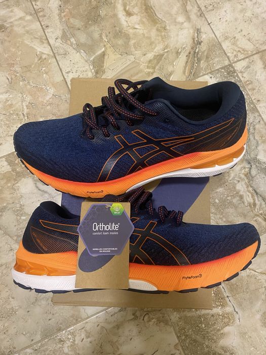 Оригинални маратонки ASICS GT-2000