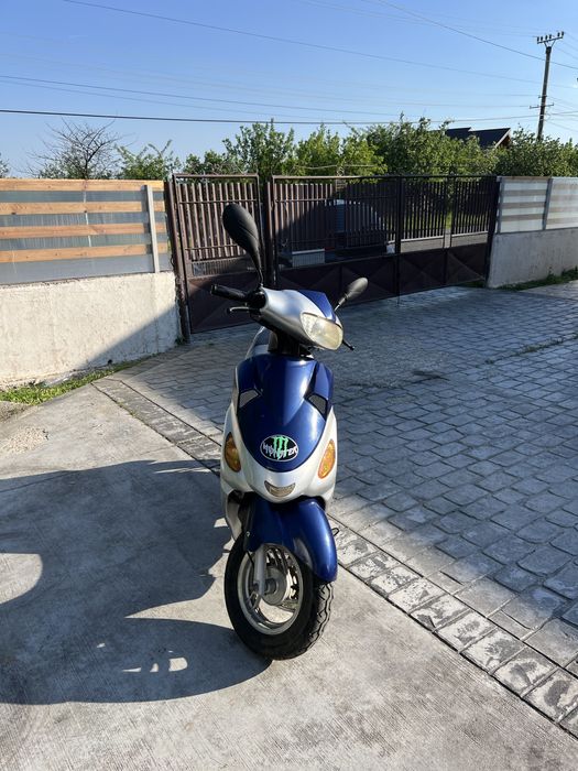 Scuter chinezesc 49cc