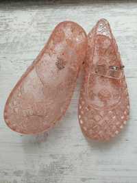 Sandale din cauciuc parfumat mar. 24 - 15cm interior
