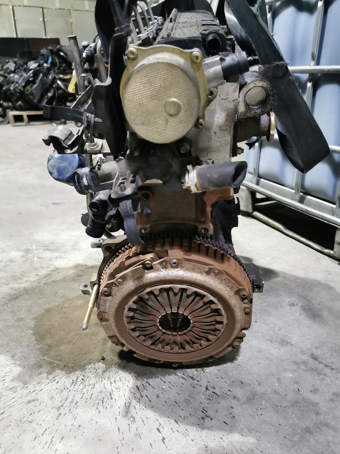 Motor 1.5 dci euro 3 cod k9k722 82 cp Renault megane 2 2003