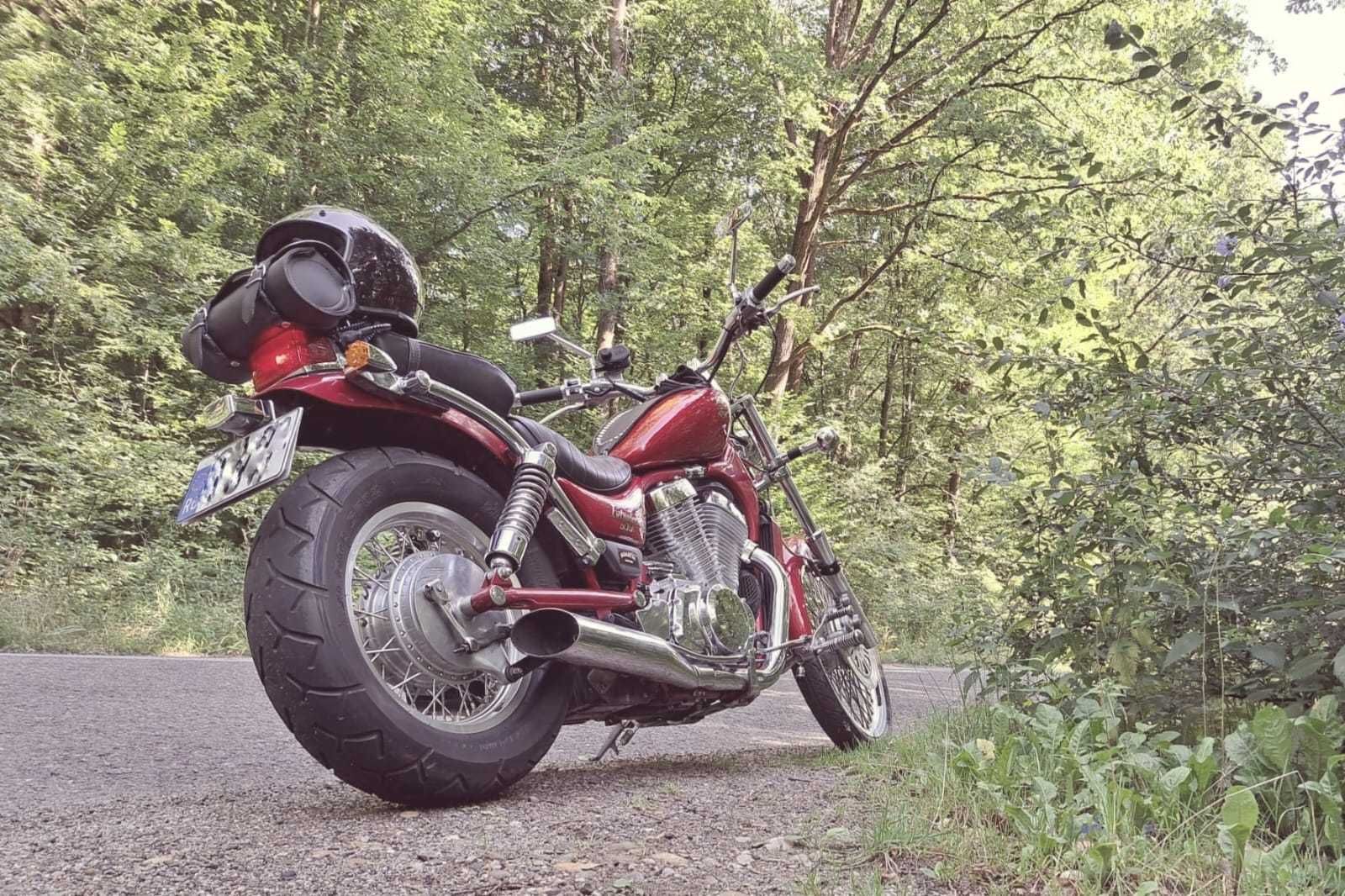 Suzuki VS 800 Intruder