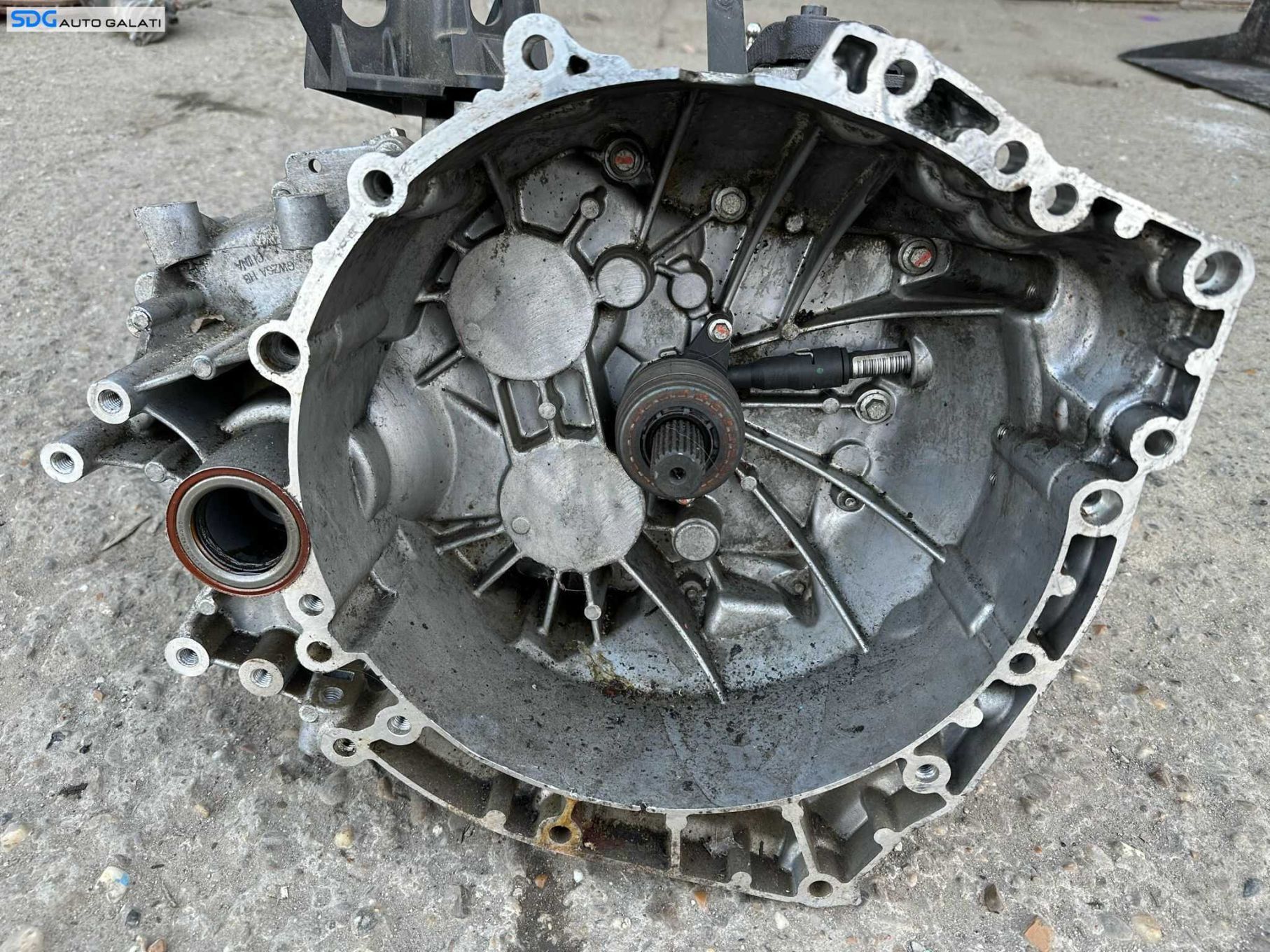 Cutie Viteze Manuala 5 Trepte Volvo V40 2.0 B Benzina 2012 - 2019 Cod JU3R-7002-DHB [X3116]