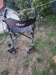 Rolator  cadru cu roti /pliabil,pentru persoane cu handicap