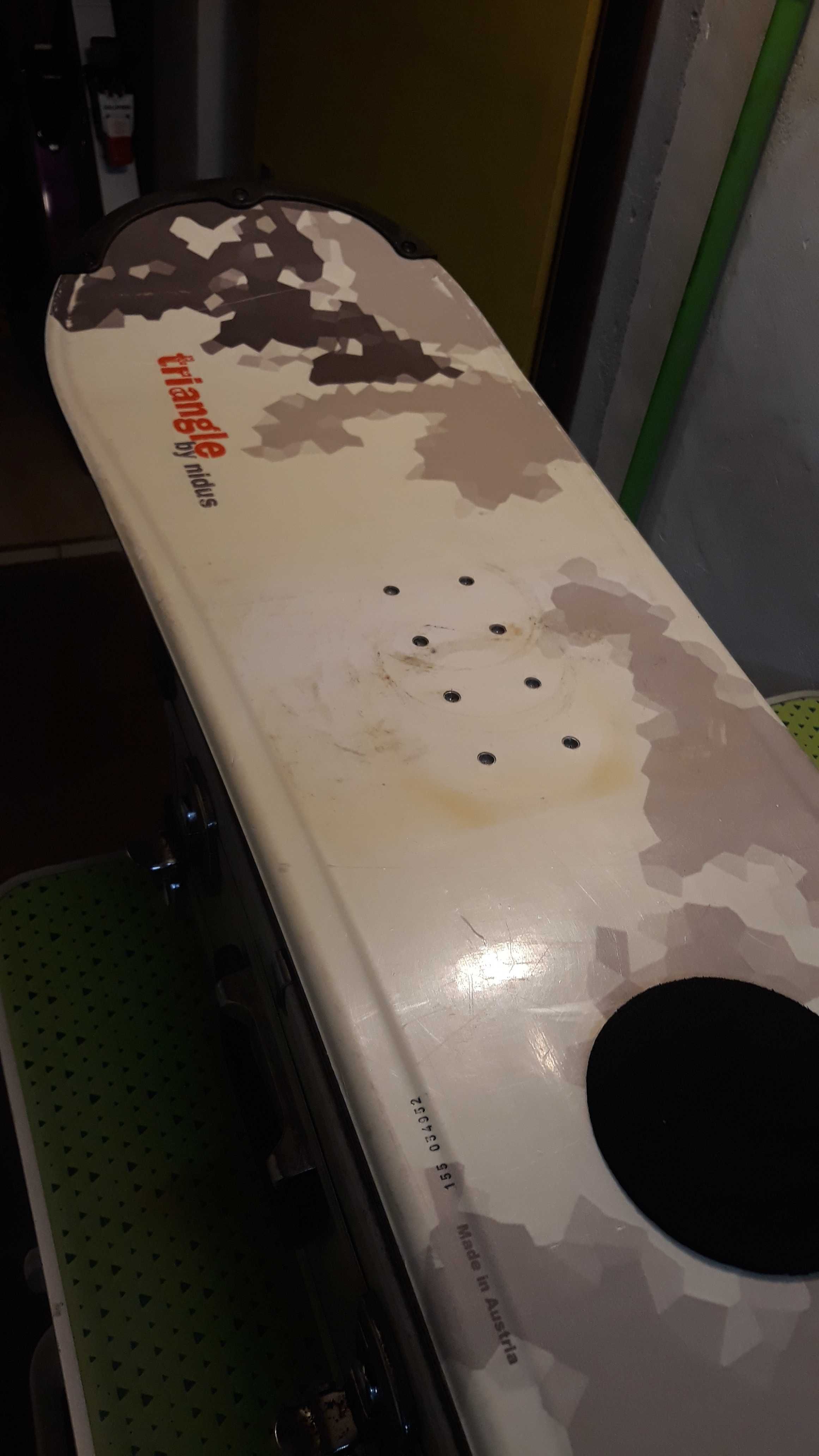 сноуборд употребяван запазен