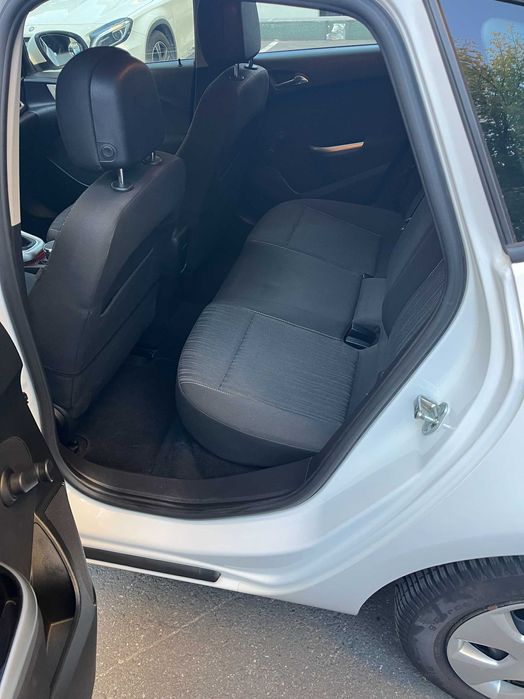 Opel Astra J 1.4 Turbo 140CP