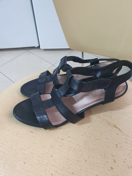 Sandale mărimea 41