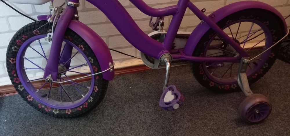 Велосипед для девочек.