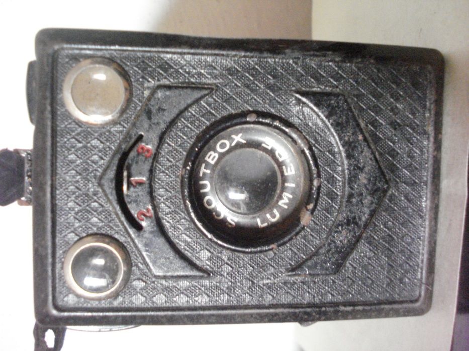 Метален фотоапарат