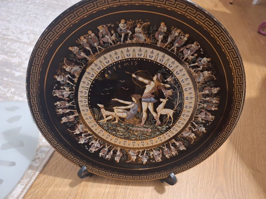 Vând lot de lustre, abajururi toate noi