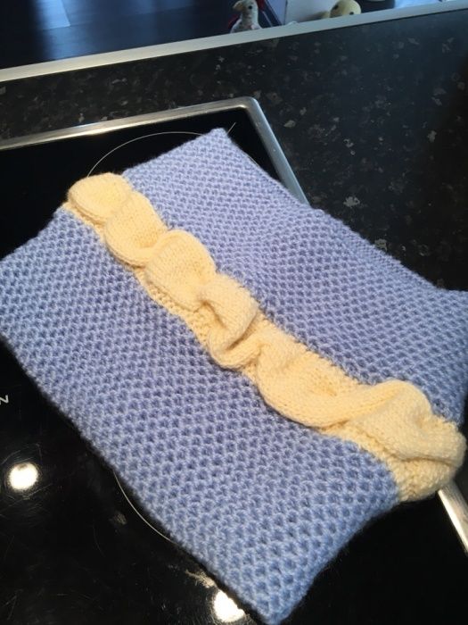 Шапки/шал яка ,ръчно изплетени!