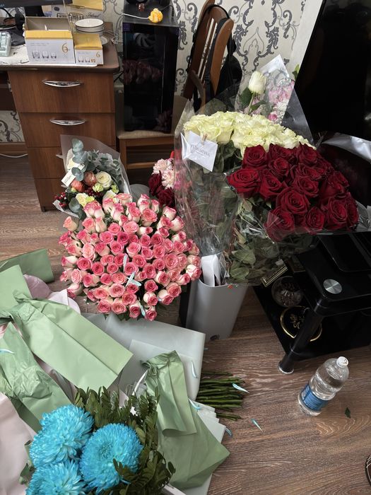 букеты цветов разные