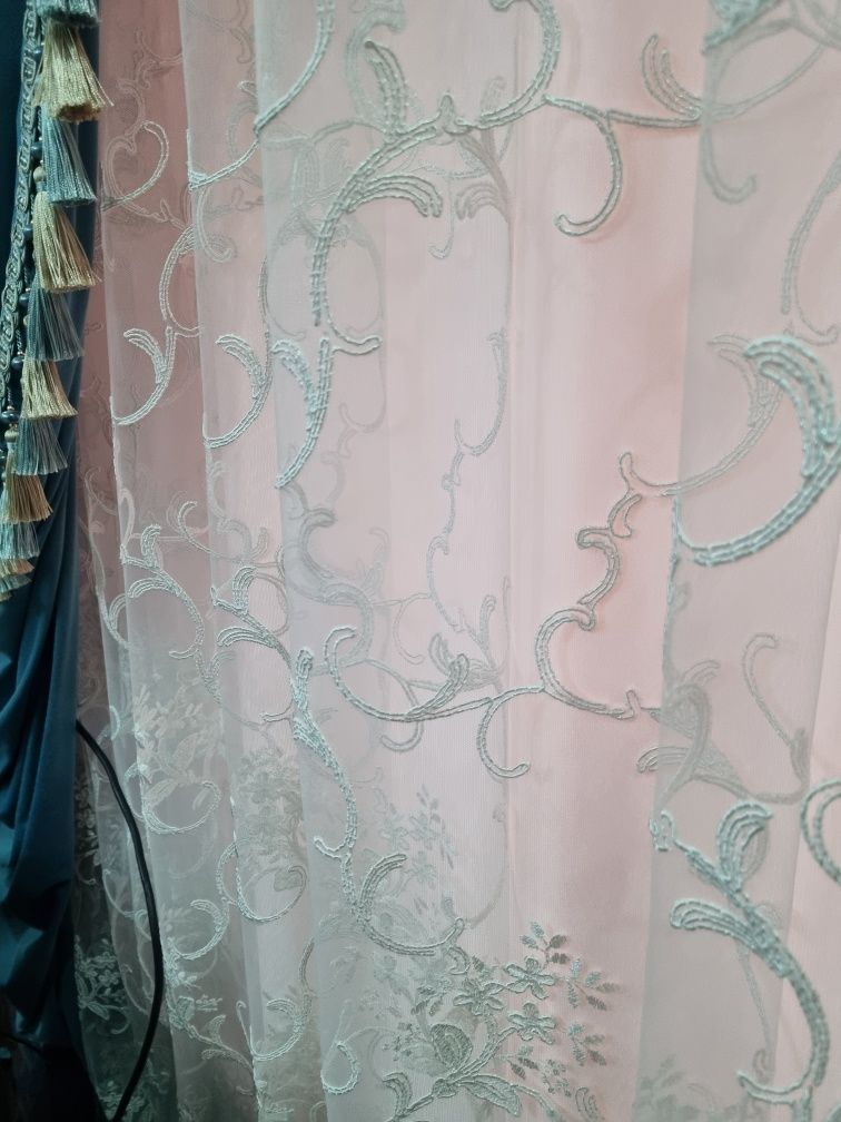 Parda sotiladi eni 4 metr joyga