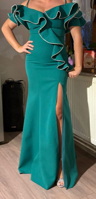 Rochie elegantă pentru evenimente