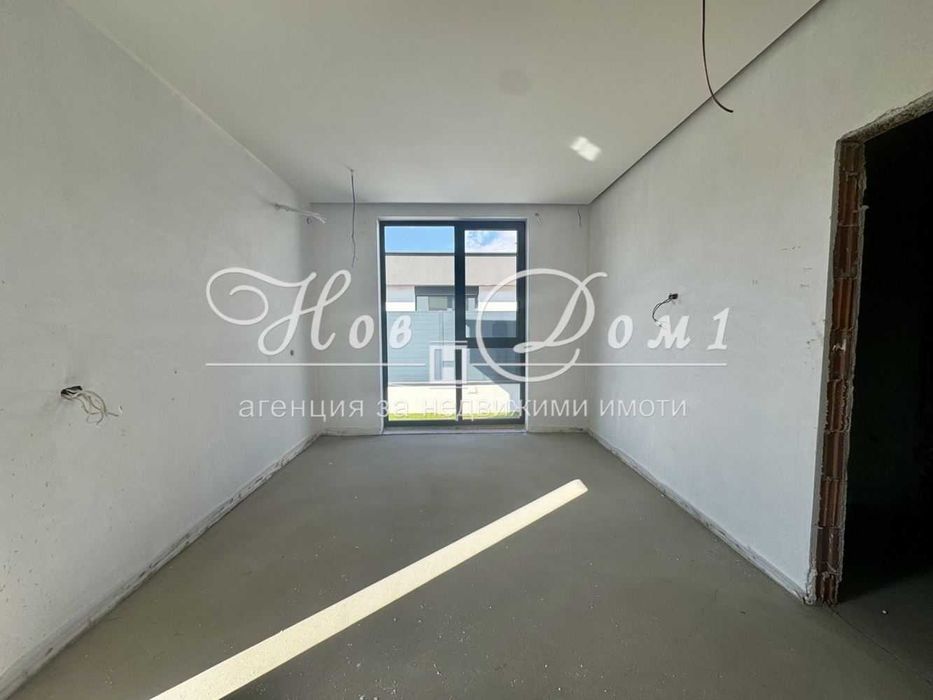 Продава се Къща в с. Белащица, Област Пловдив - 428 кв.м за 1213 €/кв.м - Снимка #6