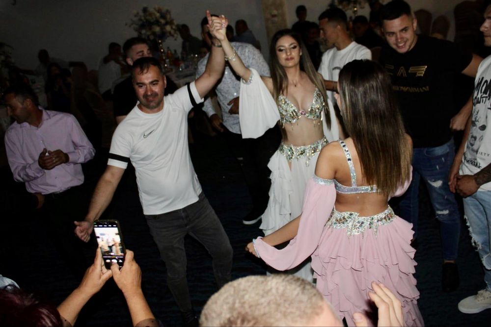 Dansatoare Nunta / Majorat / Petreceri