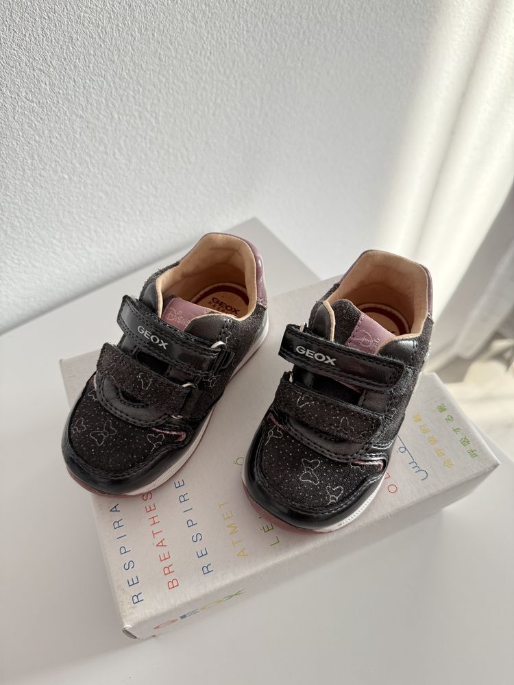 Adidasi incaltaminte Copii Geox Disney Marime 22