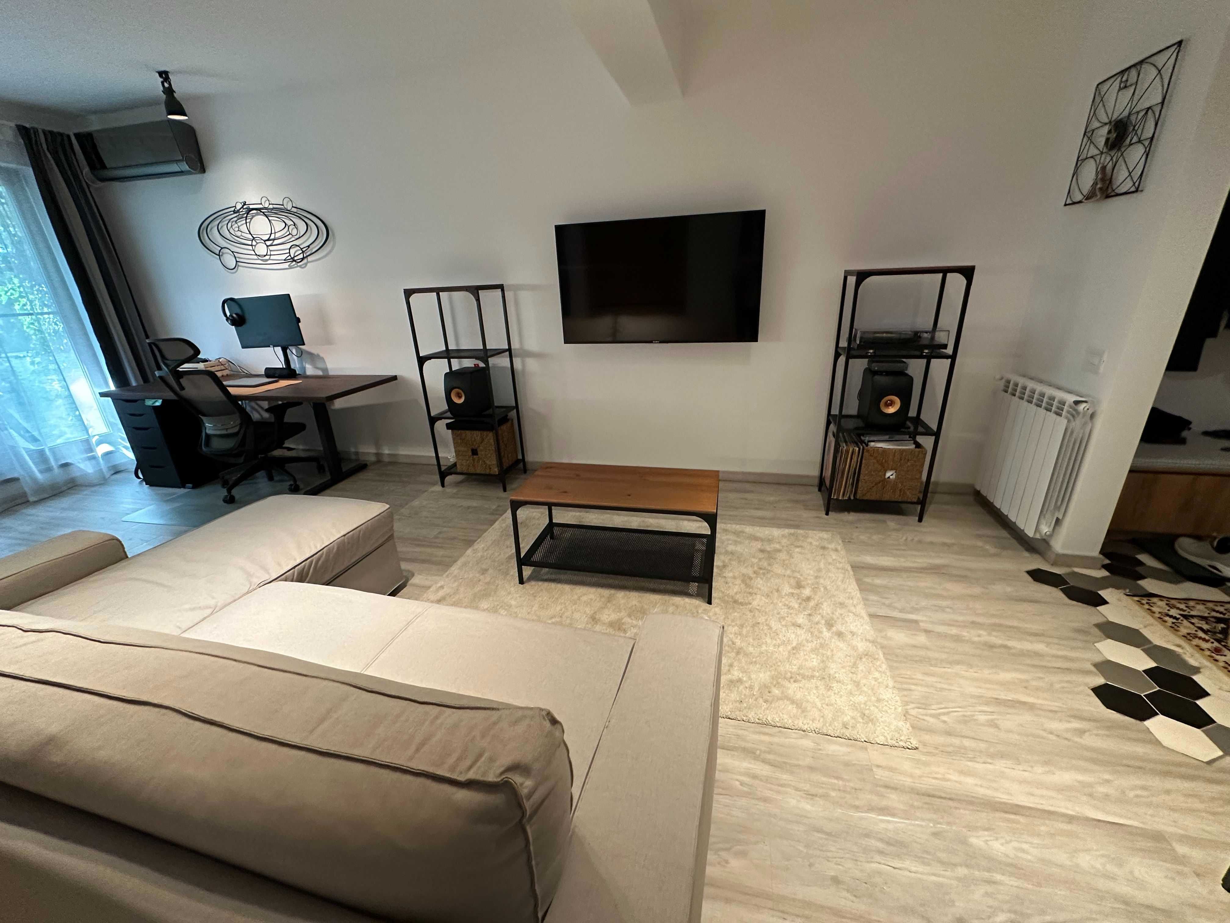 Apartament 2 camere, Damaroaia