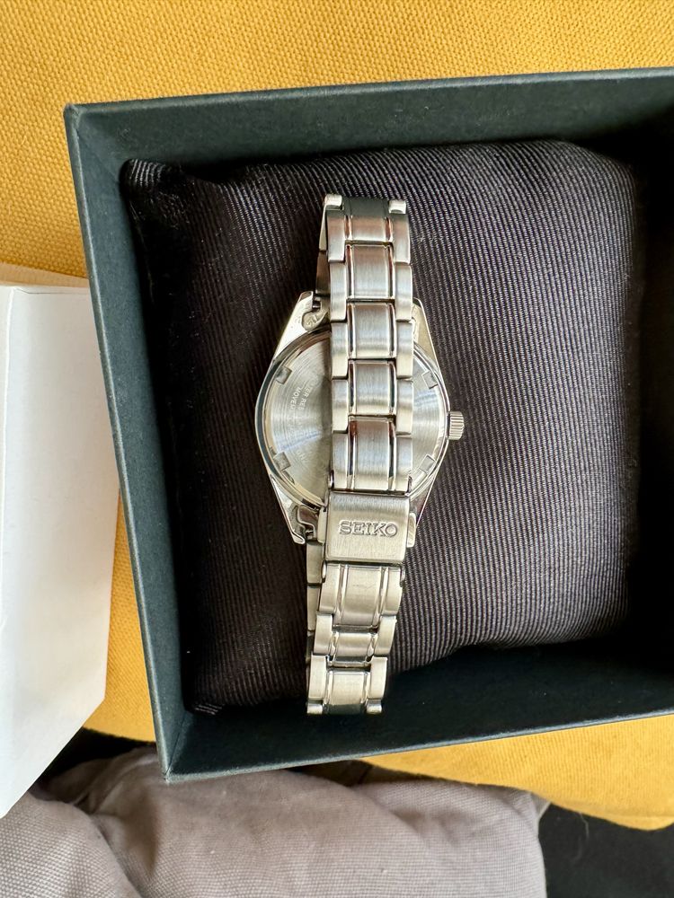 Дамски Часовник Seiko SUR633P1