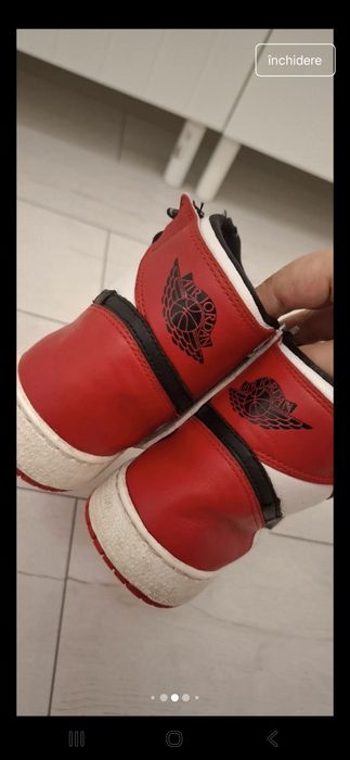 Adidasi nike jordan marimea 35 cu 22.5 cm