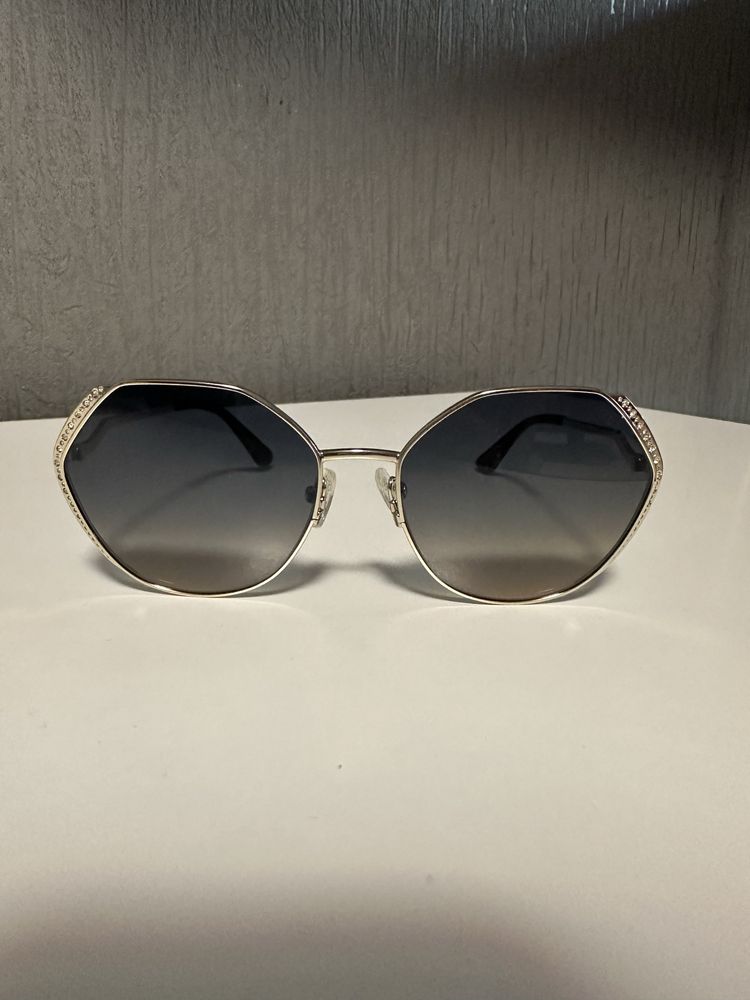 Слънчеви очила GUESS