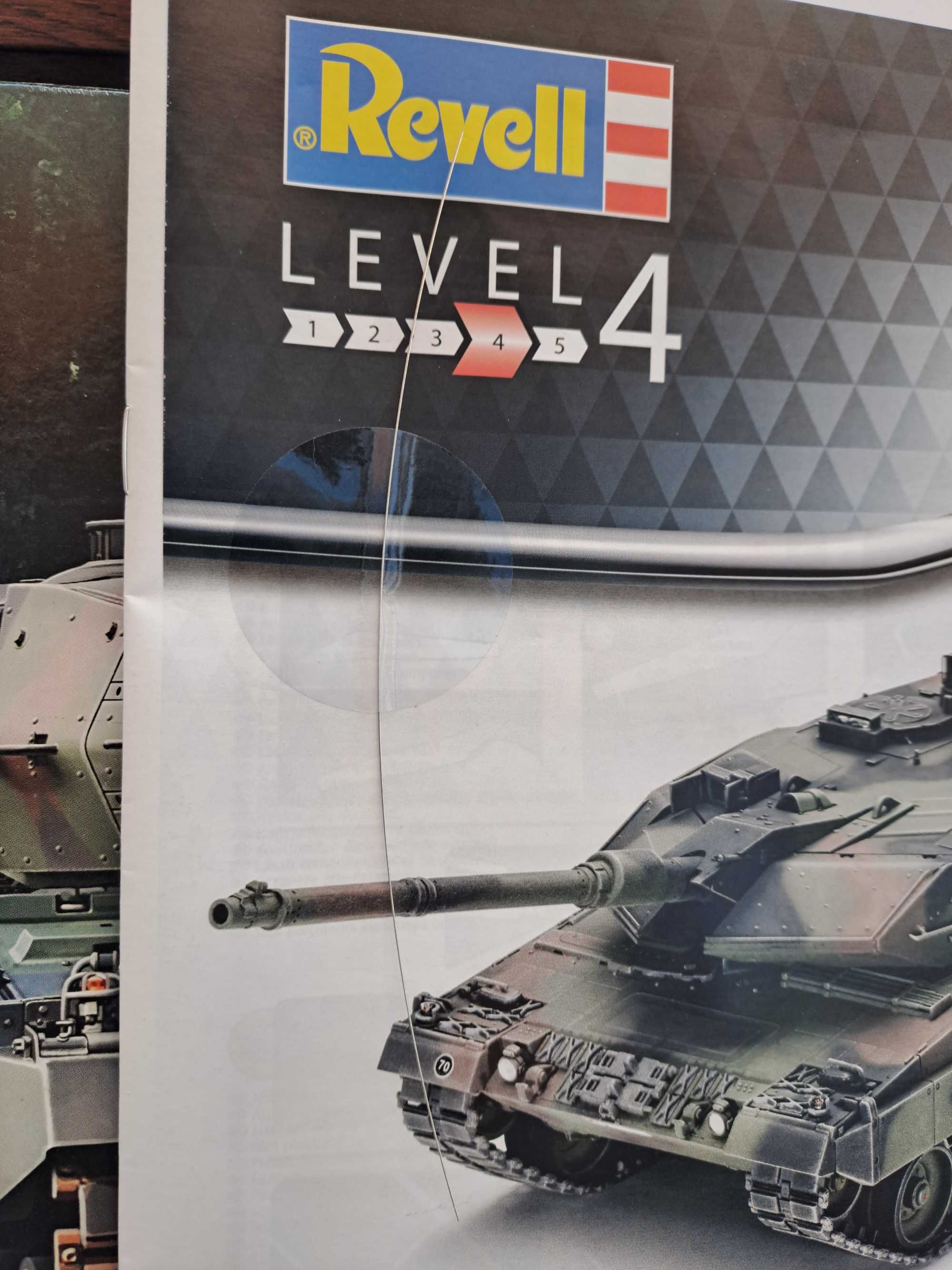 Revell модели - Tank Leopard 2 A6/A6 NL & Ship HMS Vitory