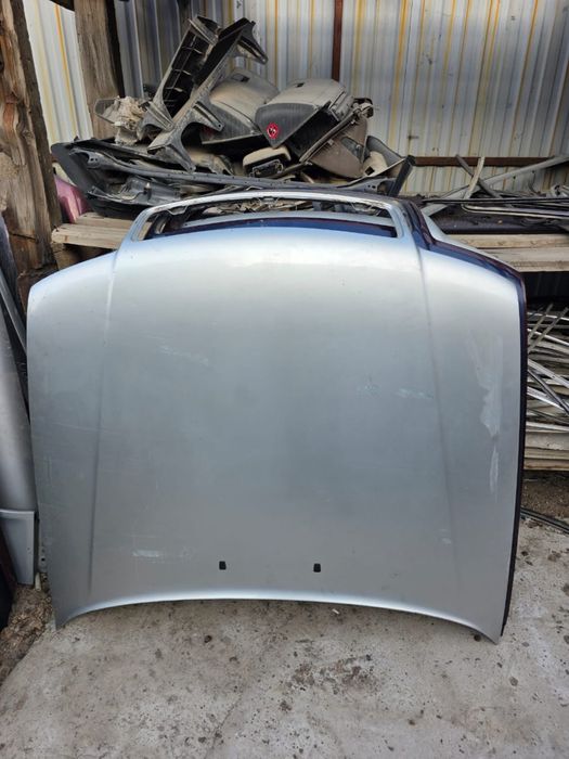 Передний капот Ауди 100 А6 С4 кузов.Original.