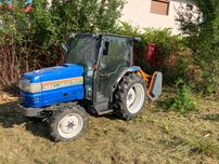 Curatare si defrisare terenuri de ambrozie, maracini, lastari, etc.