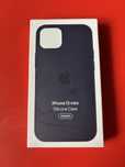 Vând husă iPhone 13 mini - produs original NOU