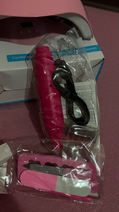 Комплект за гел лак с UV лампа