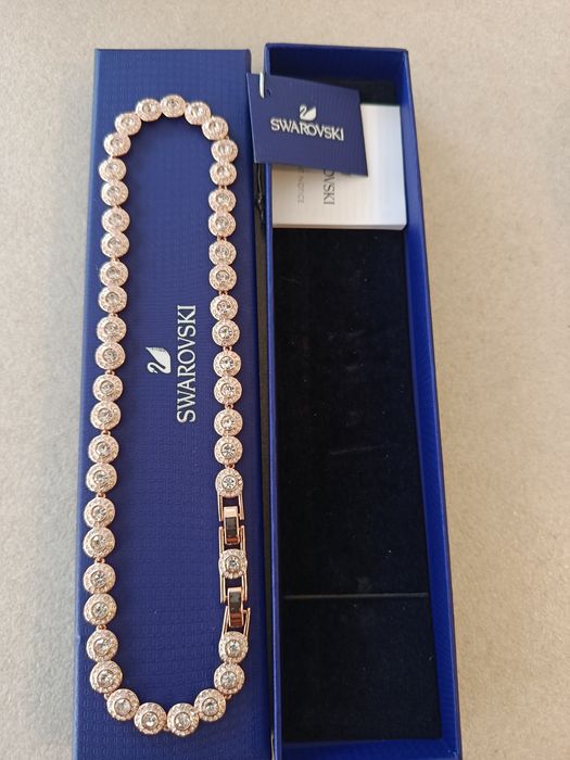 Елегантно колие Swarovski