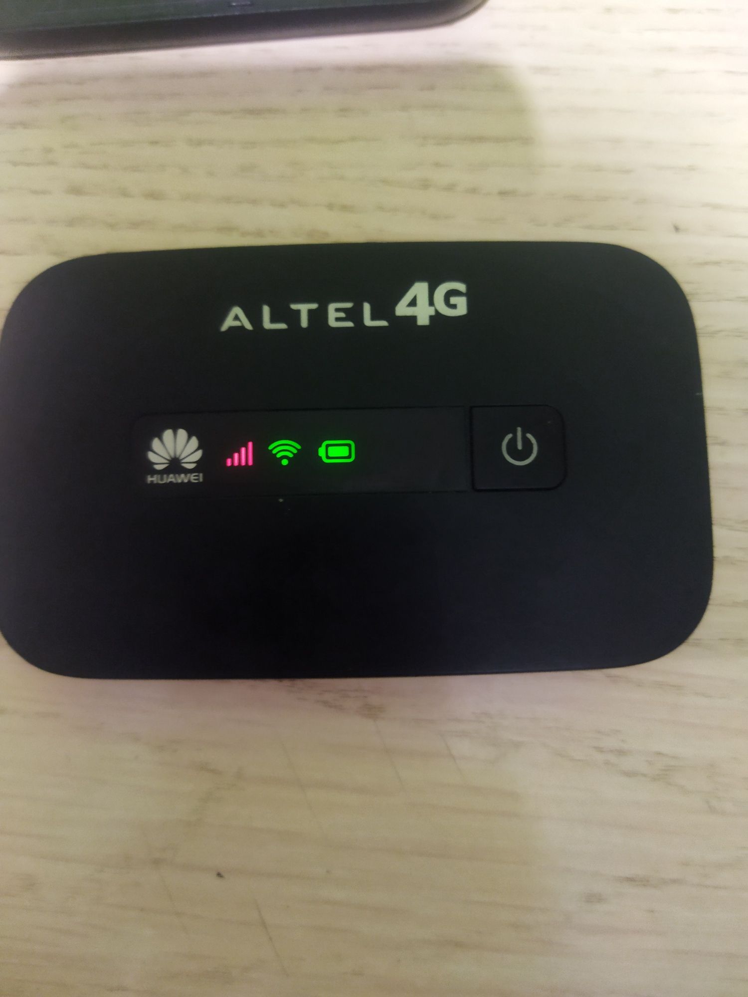 Продам состояние отличное работает отлично ател 4 G  хорошо работает о