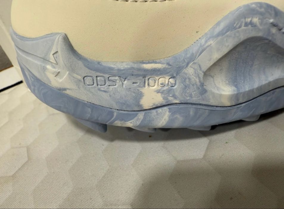 OffWhite Odsy 1000