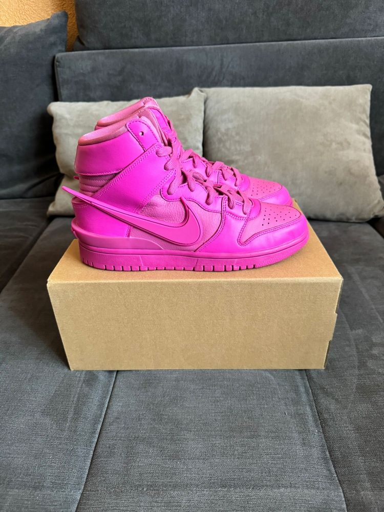 Nike Dunk Ambush Fochsia